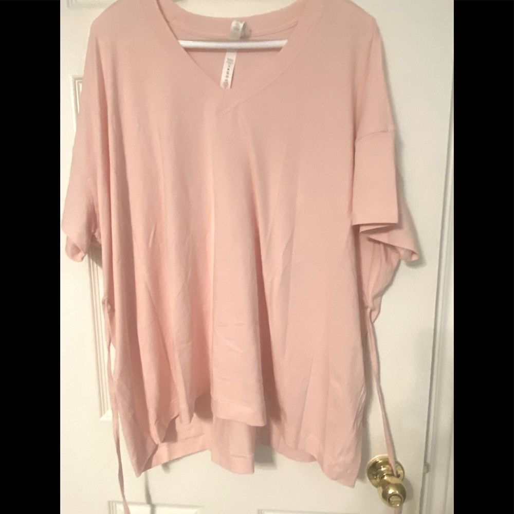 Pale Pink lululemon Short Sleeve T-Shirt with Ties- Size 8 NWOT